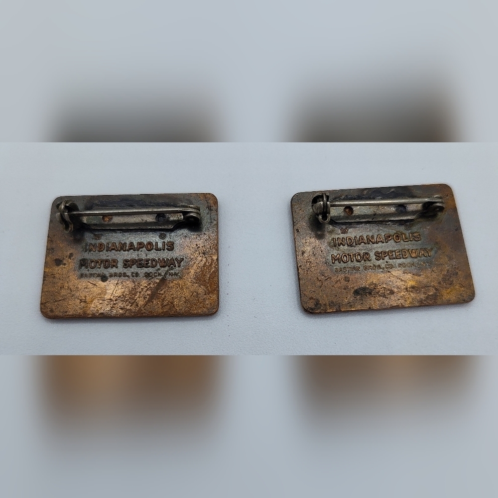 1972 Indianapolis 500 Gasoline Alley Pit Badges - Picture 3 of 4